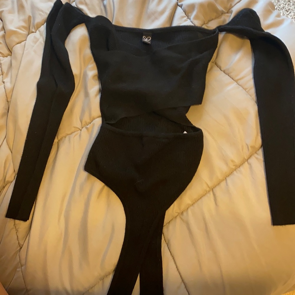 Black body suit